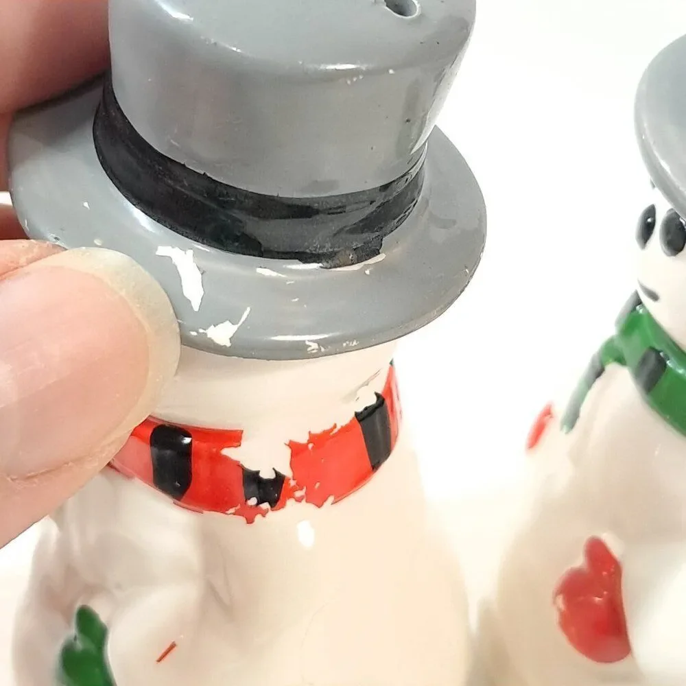 Toscany Collection Snowman salt & Pepper shakers Japan ceramic Christmas Vintage